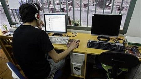 কম্পিউটার ব্যবহারকারীদের জন্য কুইক শেয়ার অ্যাপ হালনাগাদ করেছে গুগল